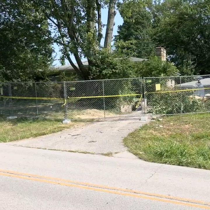 Louisville leaders preparing to destroy explosives and chemicals found in Highview home by burning it down